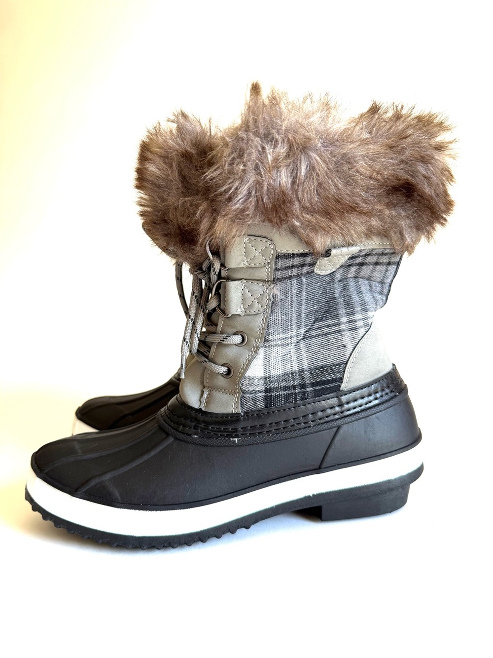 Tamarack Jackie Plaid Faux Fur Winter Duck Boots 9 Apres Ski Cabincore Gorpcore